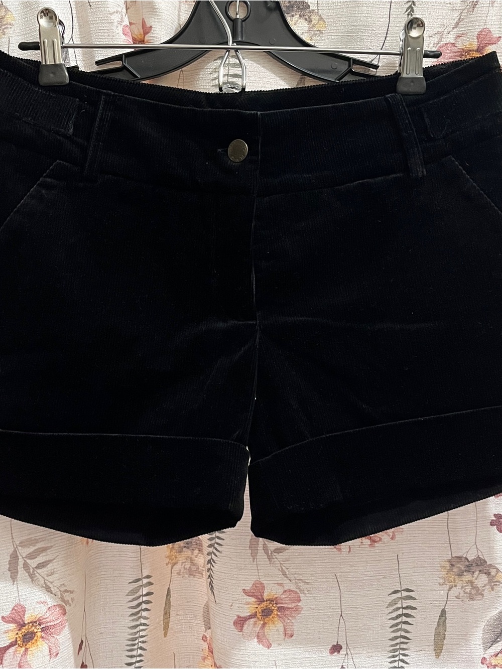 Women’s Black Corduroy High-Rise Shorts